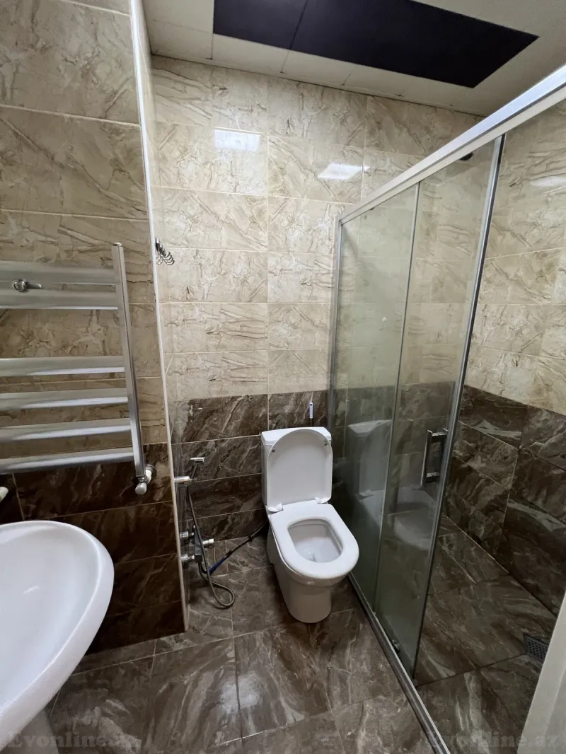 Kirayə verilir 2 otaqlı Mənzil Yeni tikili 50 m² Qara Qarayev m. - şəkil 9