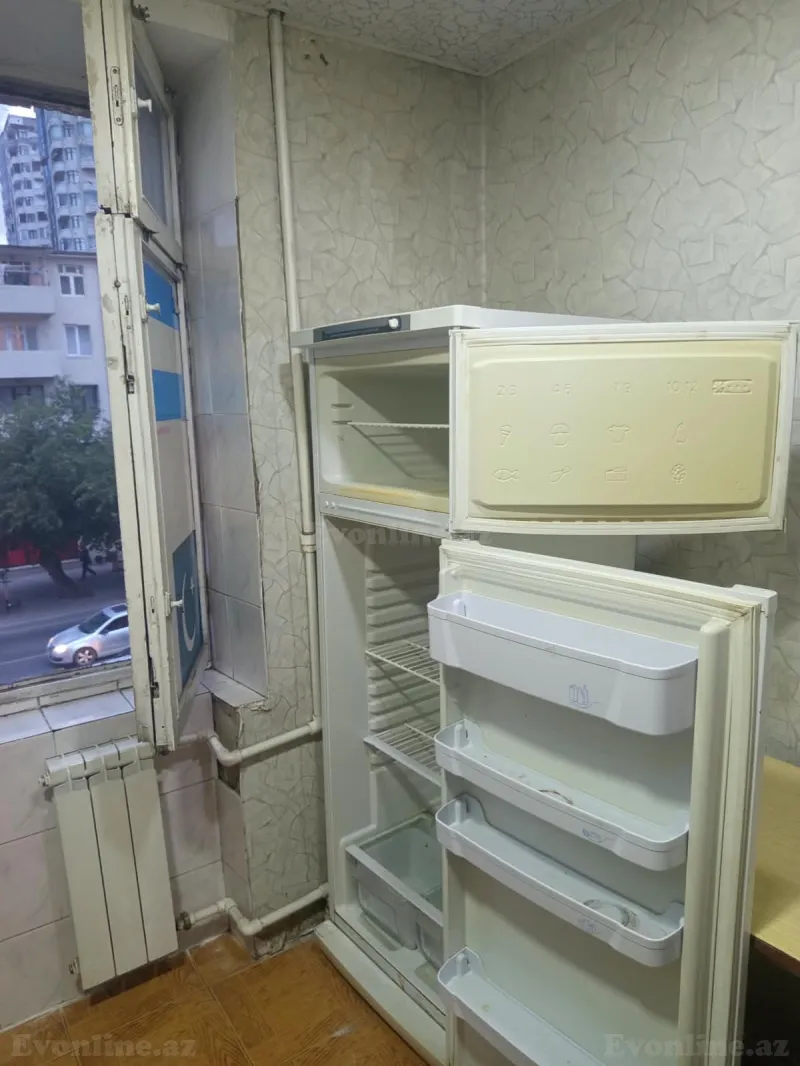 3 otaqlı Mənzil 65 m² 28 May m. Kirayə verilir