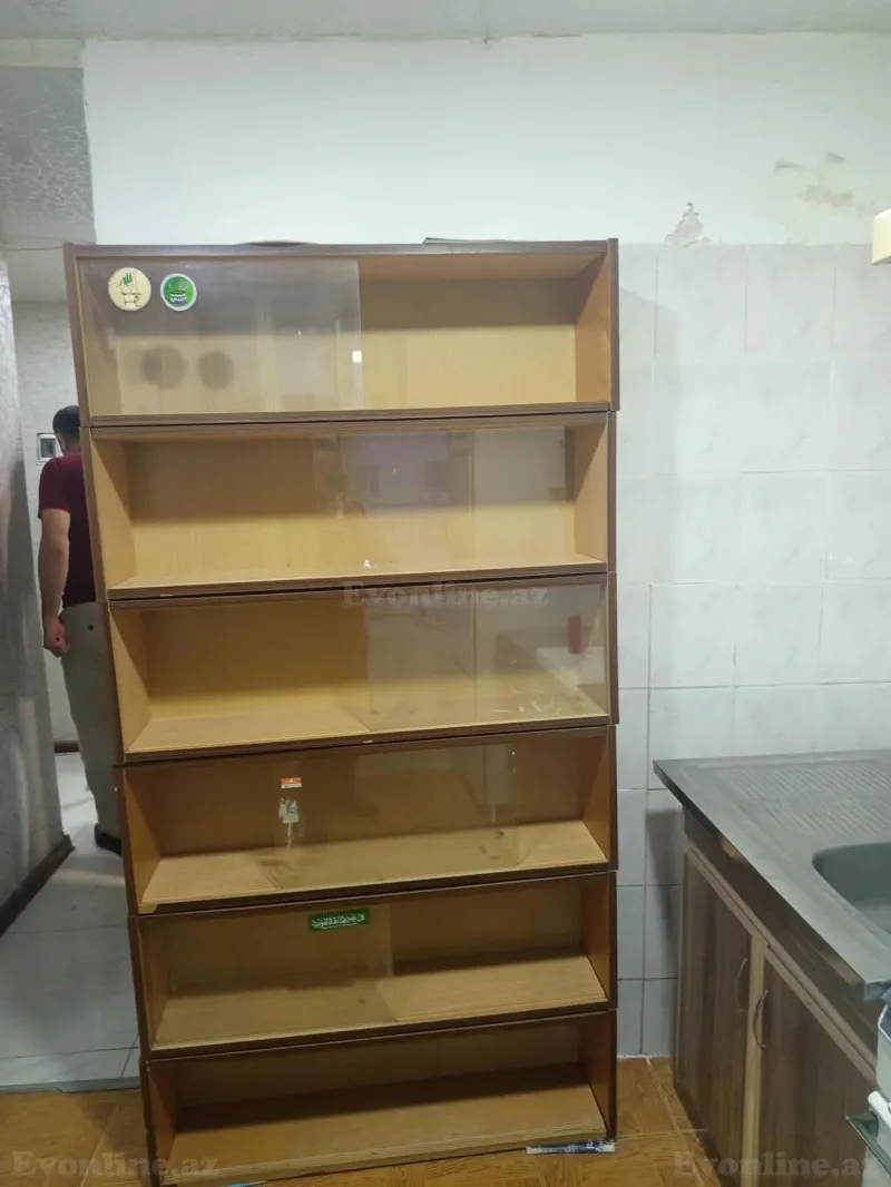 Kirayə verilir 3 otaqlı Mənzil Köhnə tikili 65 m² 28 May m. - şəkil 2