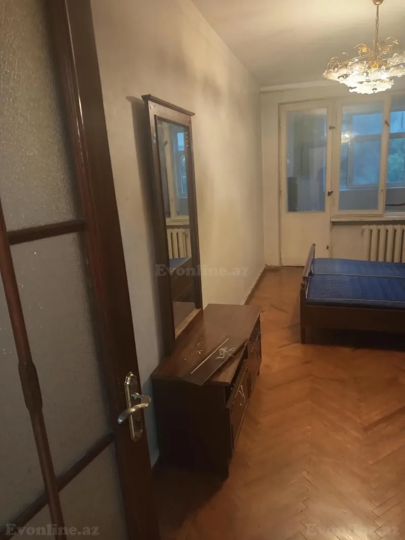 Kirayə verilir 3 otaqlı Mənzil Köhnə tikili 65 m² 28 May m. - şəkil 12
