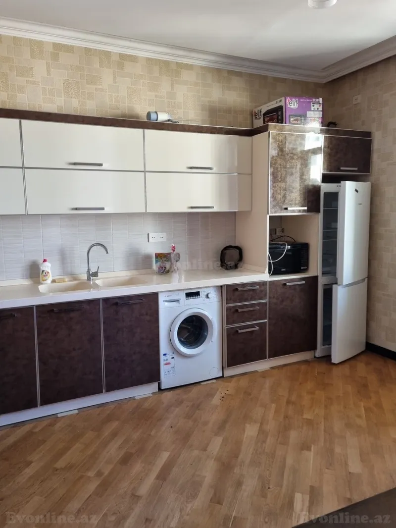 Satılır 4 otaqlı Mənzil Yeni tikili 186 m² Nərimanov r. - şəkil 7
