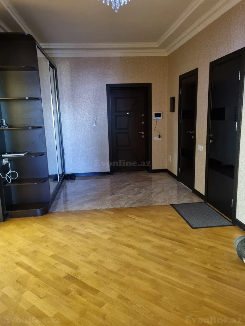 Satılır 4 otaqlı Mənzil Yeni tikili 186 m² Nərimanov r. - şəkil 8