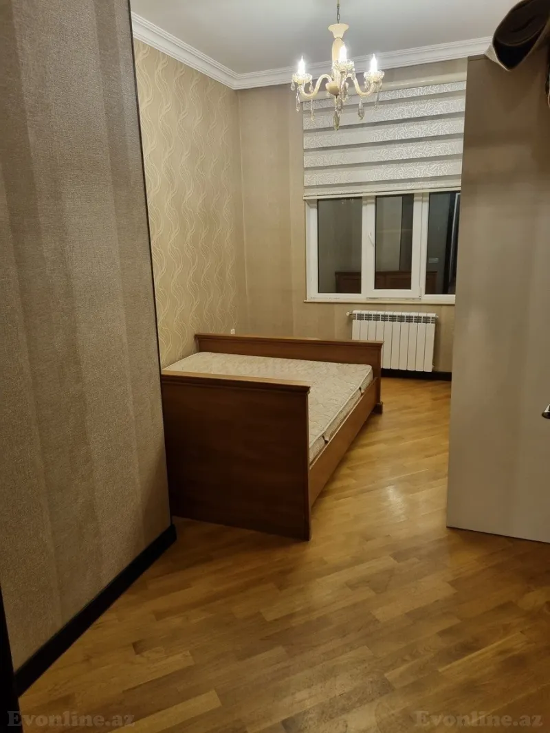 Satılır 4 otaqlı Mənzil Yeni tikili 186 m² Nərimanov r. - şəkil 13