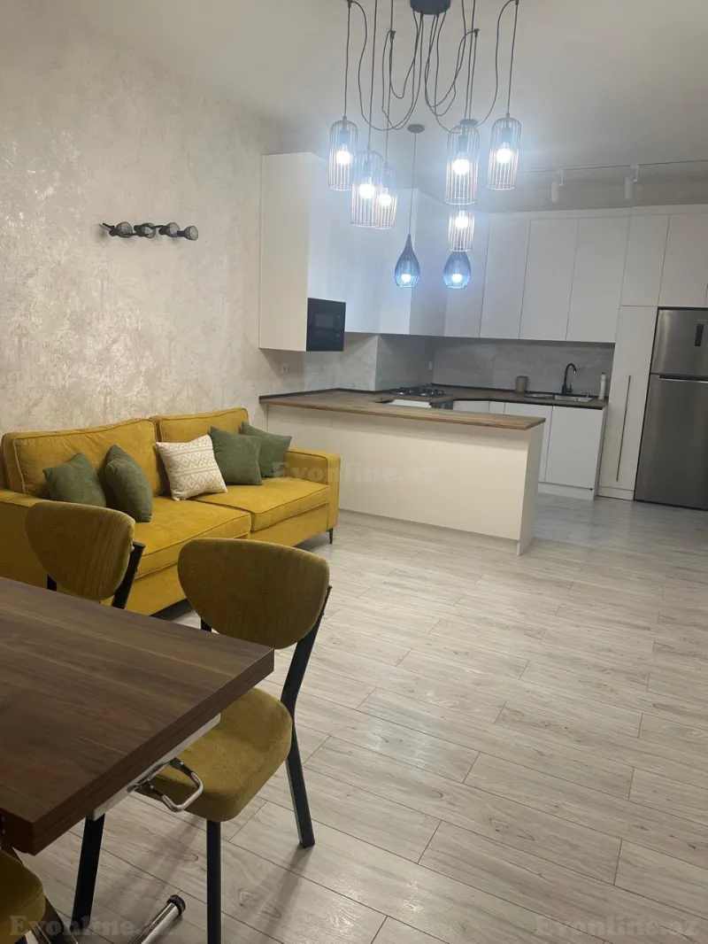 2 otaqlı Mənzil 60 m² H.Əliyev pr. Kirayə verilir