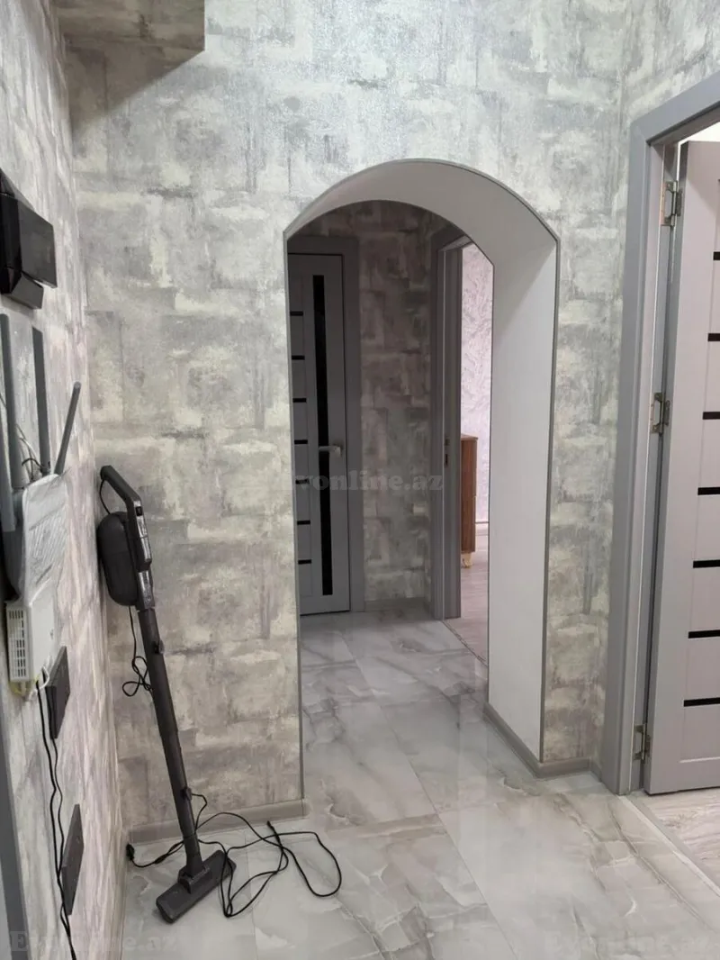 Satılır 1 otaqlı Mənzil Köhnə tikili 35 m² Binəqədi r. - şəkil 6