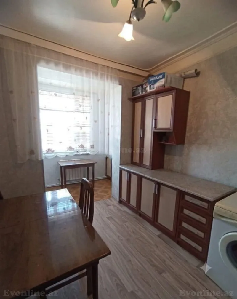 Satılır 2 otaqlı Mənzil Köhnə tikili 65 m² Xalqlar Dostluğu m. - şəkil 7
