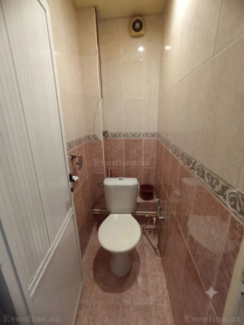 Satılır 2 otaqlı Mənzil Köhnə tikili 65 m² Xalqlar Dostluğu m. - şəkil 8
