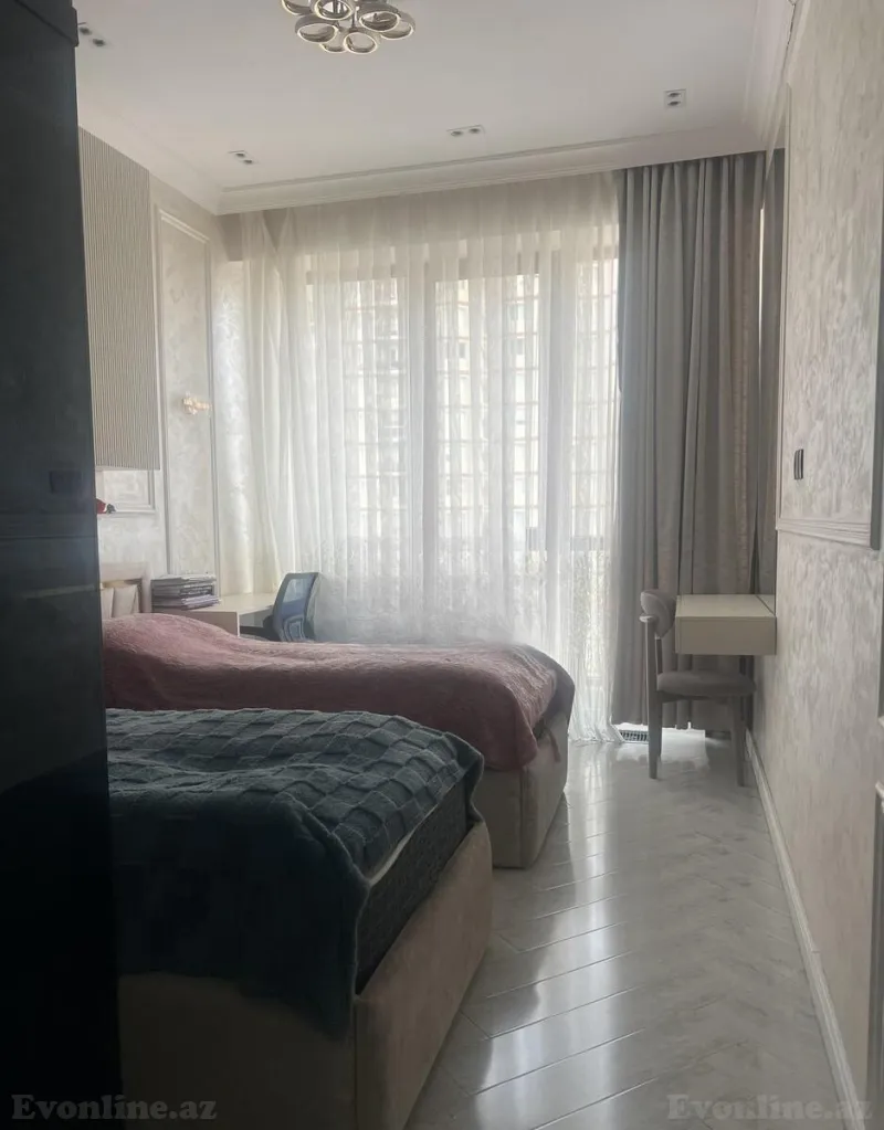 Satılır 3 otaqlı Mənzil Yeni tikili 75 m² 20 Yanvar m. - şəkil 9