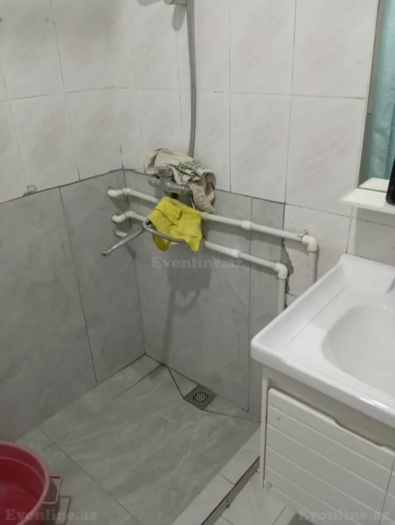Kirayə verilir 2 otaqlı Mənzil Köhnə tikili 65 m² Əhmədli m. - şəkil 10