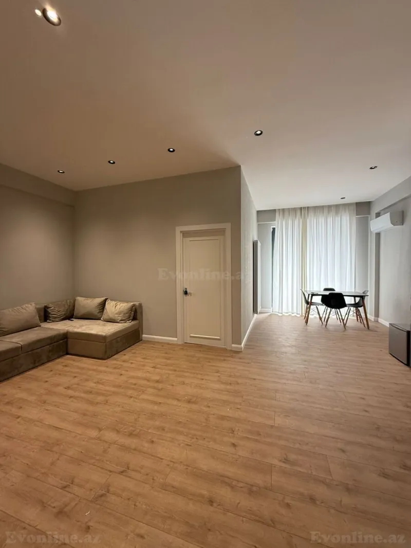 Kirayə verilir 2 otaqlı Mənzil Yeni tikili 80 m² Koroğlu m. - şəkil 3
