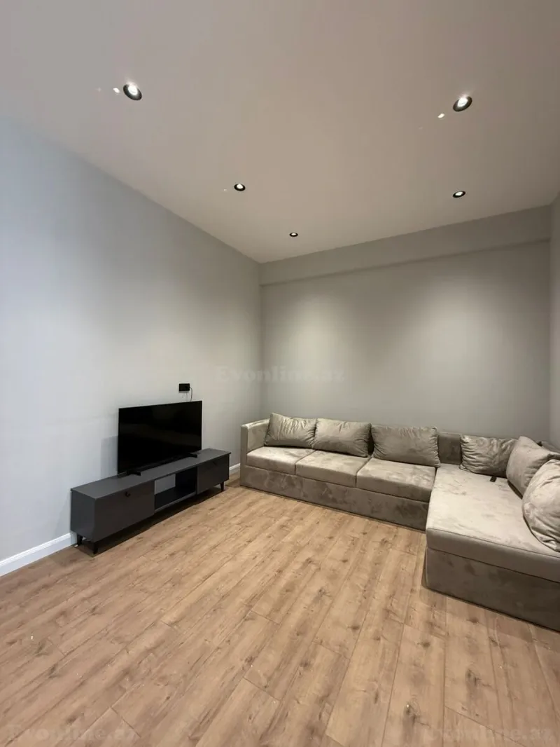 Kirayə verilir 2 otaqlı Mənzil Yeni tikili 80 m² Koroğlu m. - şəkil 8