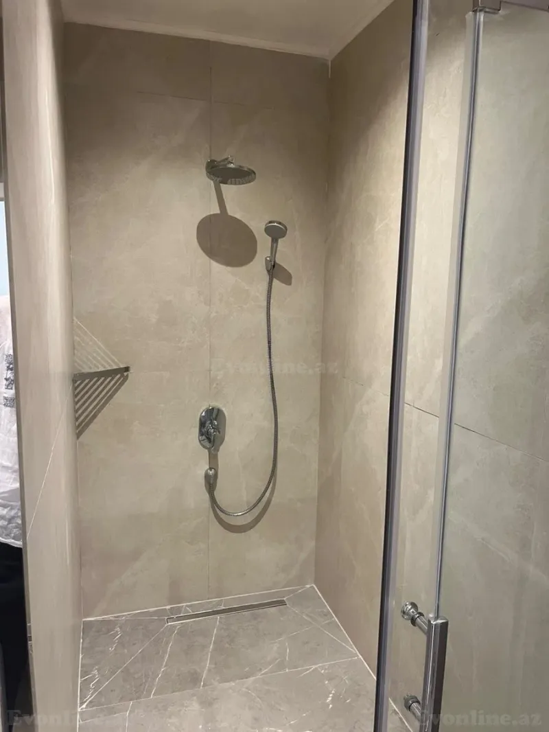 Satılır 3 otaqlı Mənzil Yeni tikili 160 m² Sabunçu r. - şəkil 9