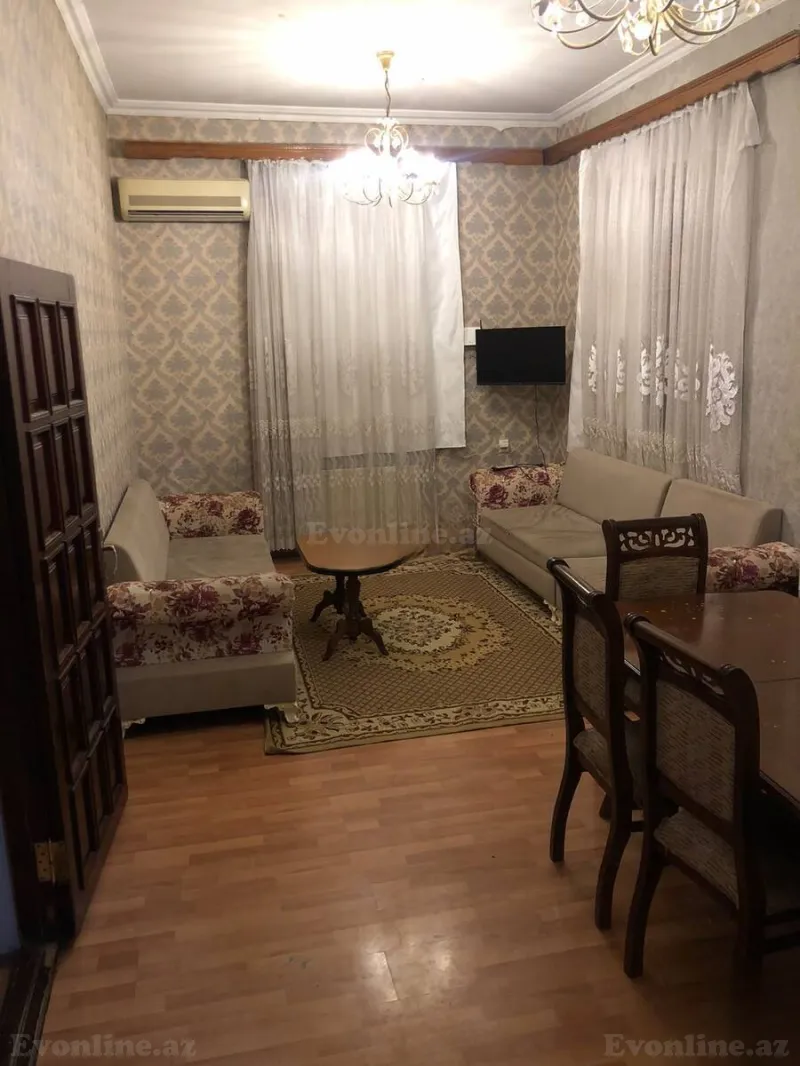 Kirayə verilir 3 otaqlı Həyət evi 80 m² Xırdalan