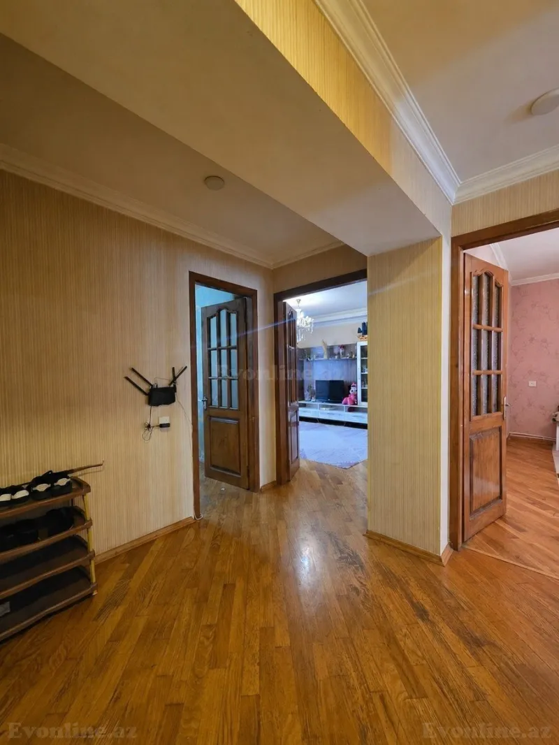 Satılır 3 otaqlı Mənzil Köhnə tikili 85 m² Elmlər Akademiyası m. - şəkil 6
