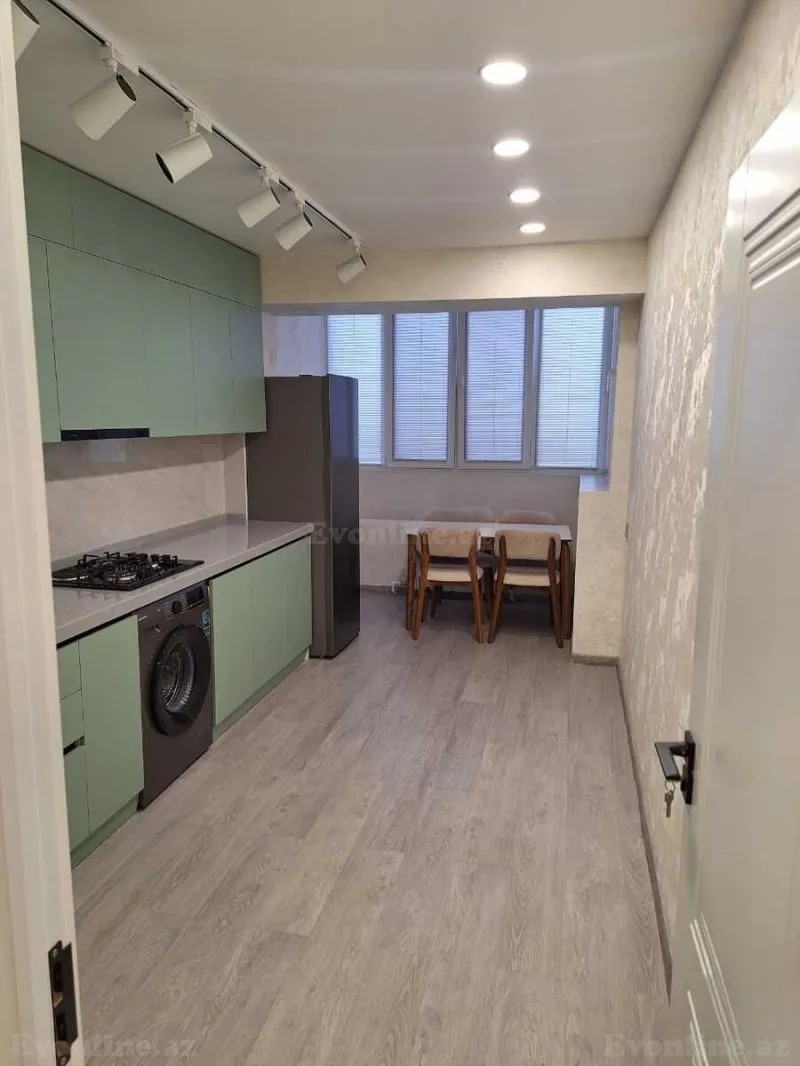 Kirayə verilir 2 otaqlı Mənzil Köhnə tikili 86 m² Gənclik m. - şəkil 4