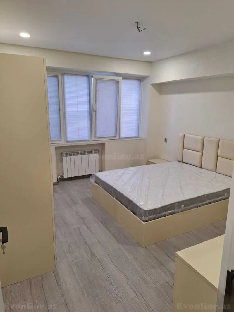 Kirayə verilir 2 otaqlı Mənzil Köhnə tikili 86 m² Gənclik m. - şəkil 5