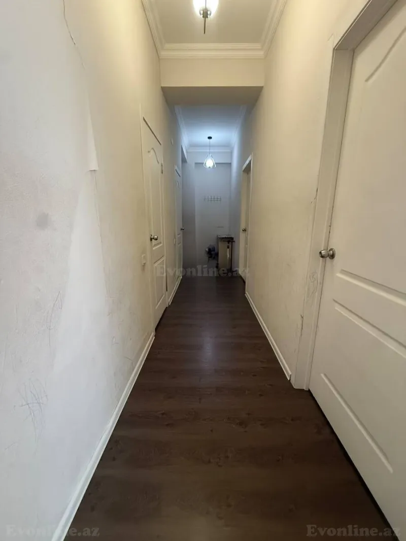 Satılır 2 otaqlı Mənzil Yeni tikili 70 m² Yasamal r. - şəkil 4