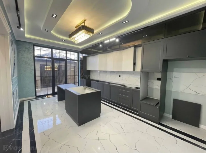 Satılır 5 otaqlı Həyət evi 220 m² Nizami r. - şəkil 2