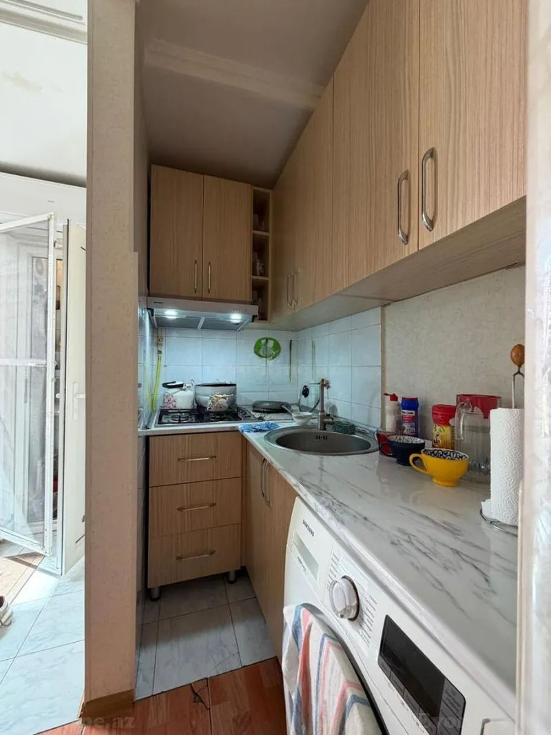 Satılır 2 otaqlı Mənzil Köhnə tikili 45 m² 28 May m. - şəkil 3