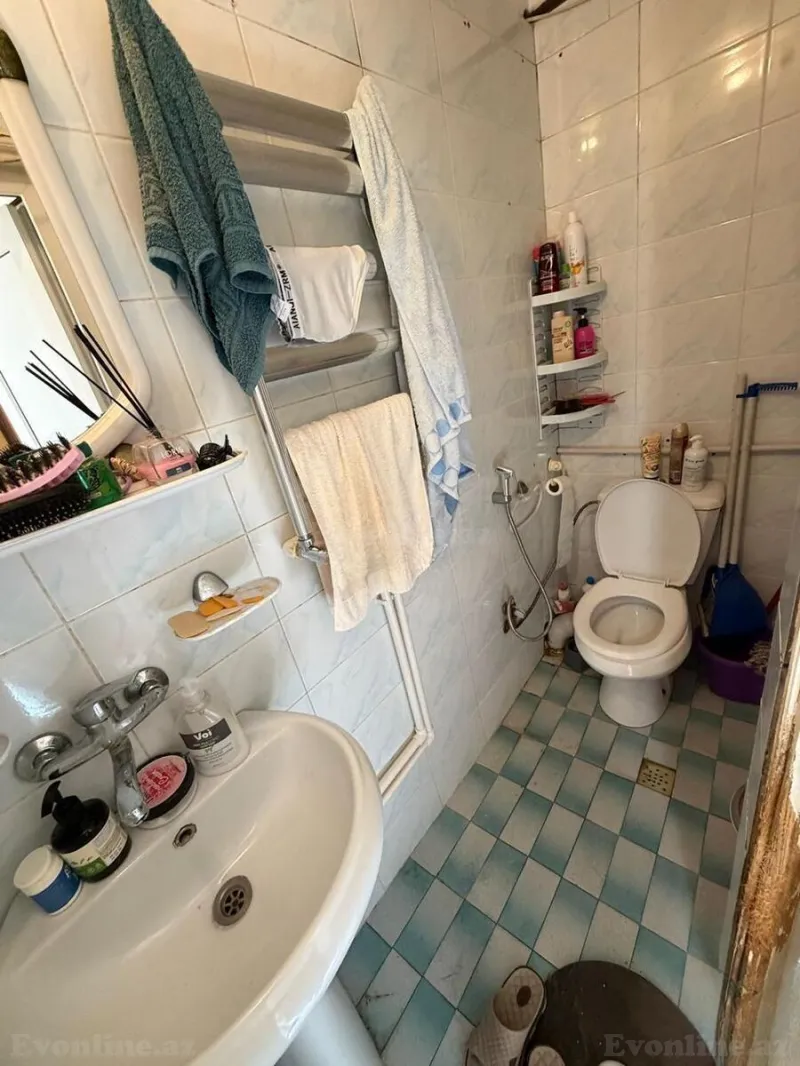 Satılır 2 otaqlı Mənzil Köhnə tikili 45 m² 28 May m. - şəkil 7