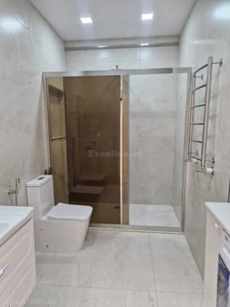 Kirayə verilir 3 otaqlı Mənzil Yeni tikili 160 m² Nəsimi r. - şəkil 13
