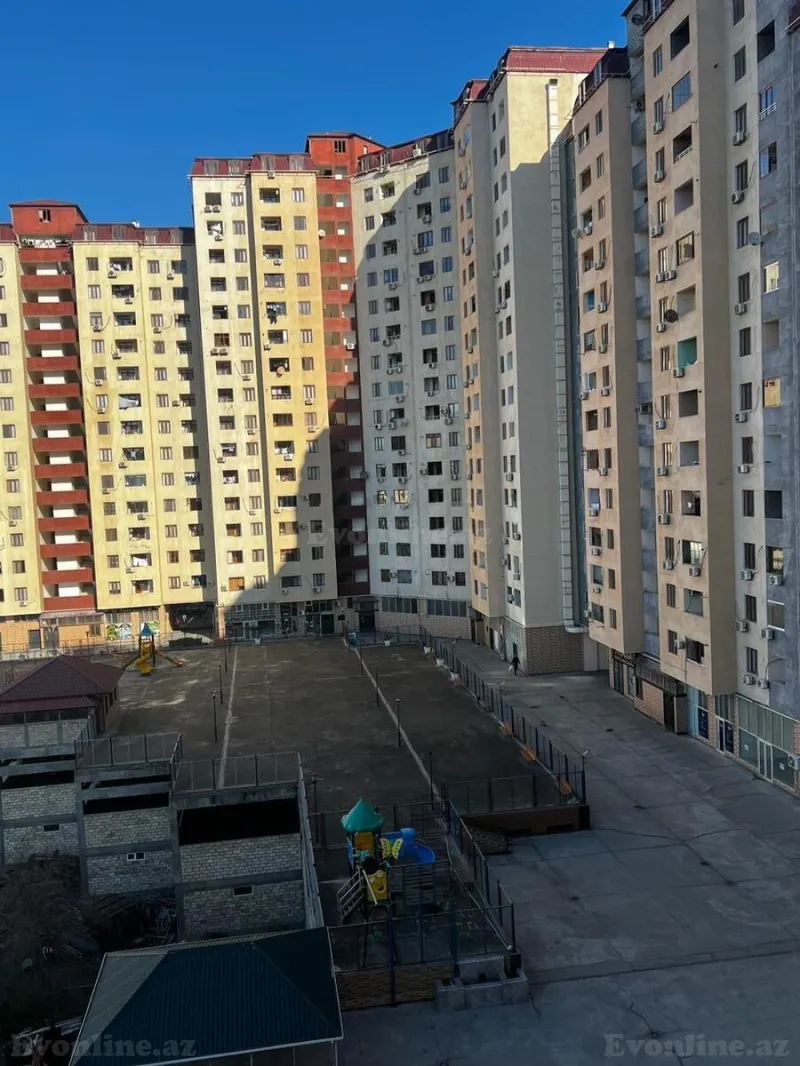 Satılır 3 otaqlı Mənzil Yeni tikili 126 m² Həzi Aslanov m. - şəkil 2
