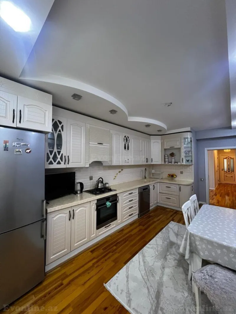 Satılır 3 otaqlı Mənzil Yeni tikili 126 m² Həzi Aslanov m. - şəkil 9
