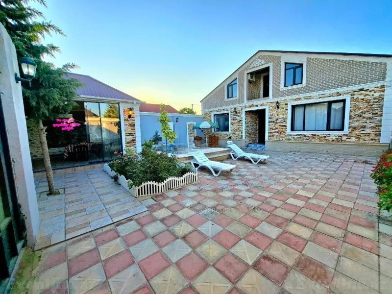 3 otaqlı Həyət evi 170 m² Qala Kirayə verilir