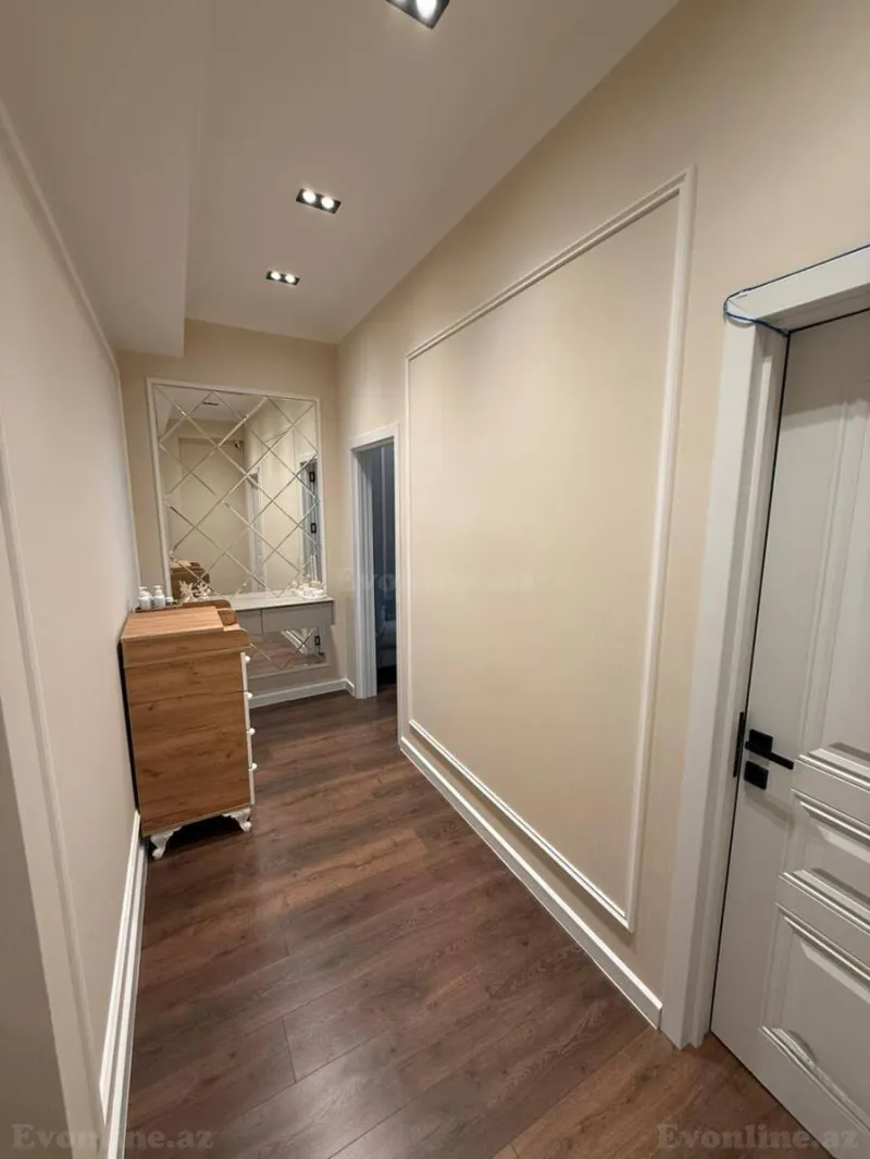 Satılır 2 otaqlı Mənzil Yeni tikili 60 m² 4-cü mikrorayon - şəkil 5