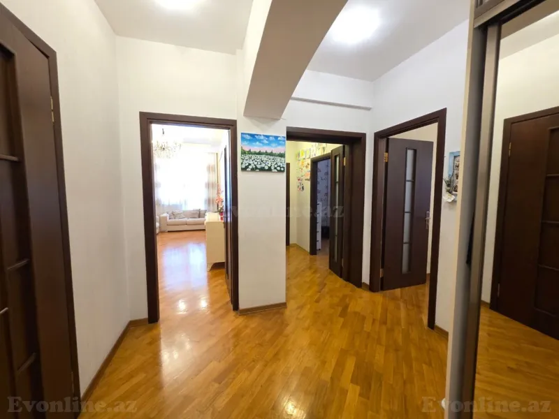 Satılır 3 otaqlı Mənzil Yeni tikili 103 m² Elmlər Akademiyası m. - şəkil 13