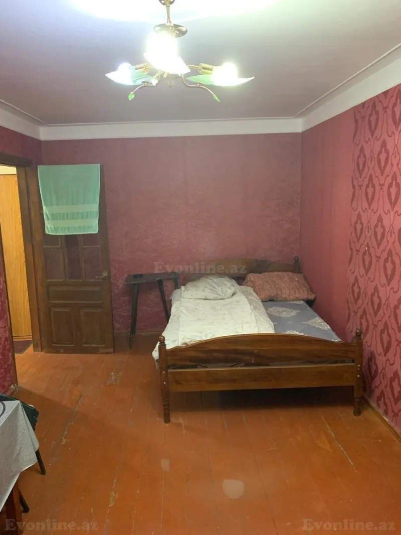 Satılır 2 otaqlı Mənzil Köhnə tikili 35 m² 8-ci kilometr - şəkil 2
