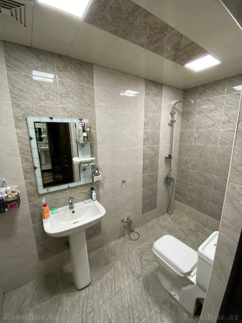 Satılır 3 otaqlı Mənzil Yeni tikili 75 m² 8-ci mikrorayon - şəkil 12