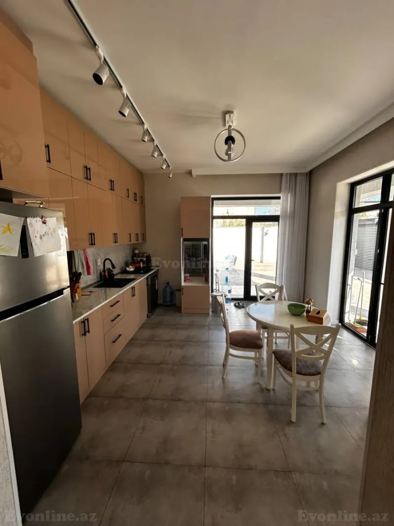 Satılır 4 otaqlı Həyət evi 148 m² Şüvəlan - şəkil 13