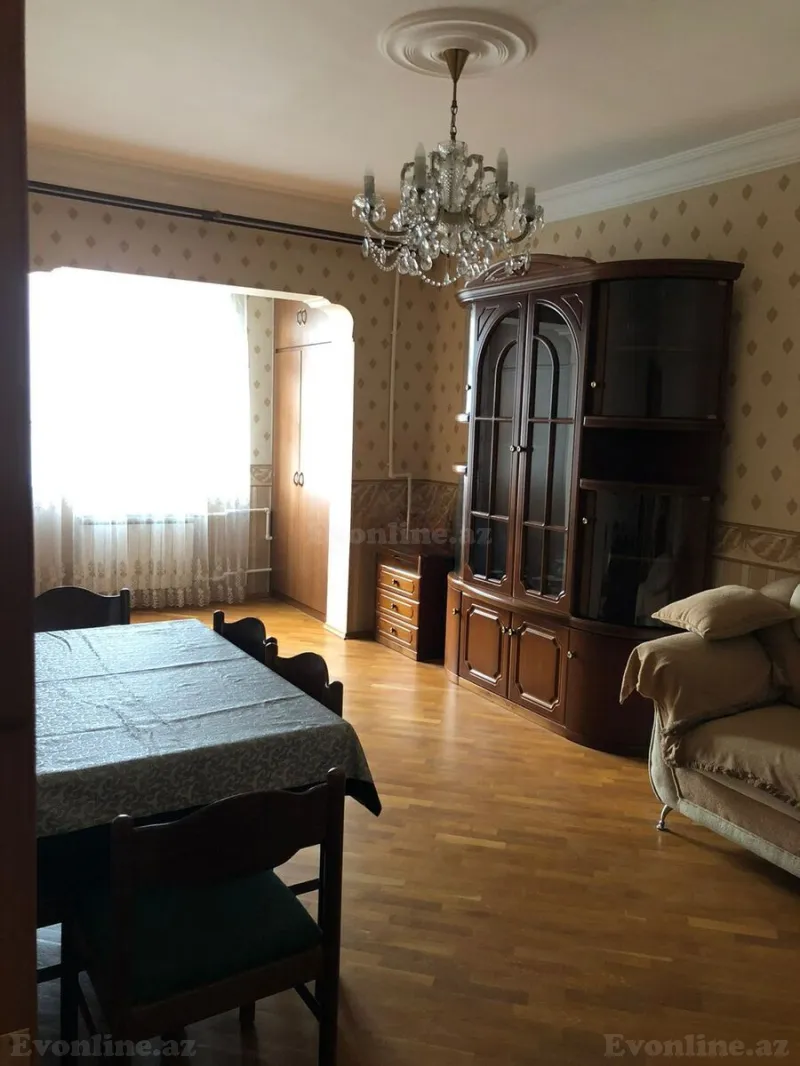 Kirayə verilir 3 otaqlı Mənzil Köhnə tikili 100 m² Xətai r. - şəkil 2