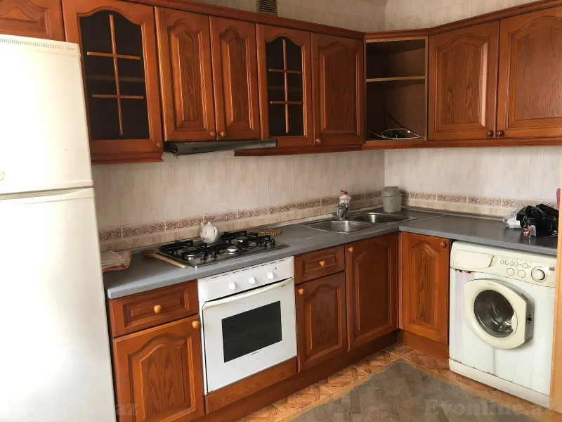 Kirayə verilir 3 otaqlı Mənzil Köhnə tikili 100 m² Xətai r. - şəkil 7