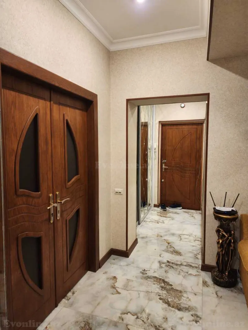 Kirayə verilir 6 otaqlı Mənzil Köhnə tikili 180 m² Nəriman Nərimanov m. - şəkil 5