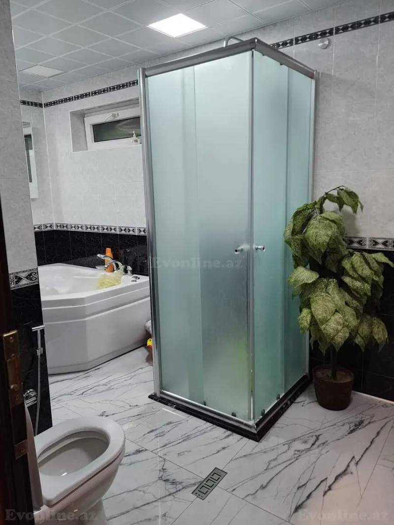 Kirayə verilir 6 otaqlı Mənzil Köhnə tikili 180 m² Nəriman Nərimanov m. - şəkil 11