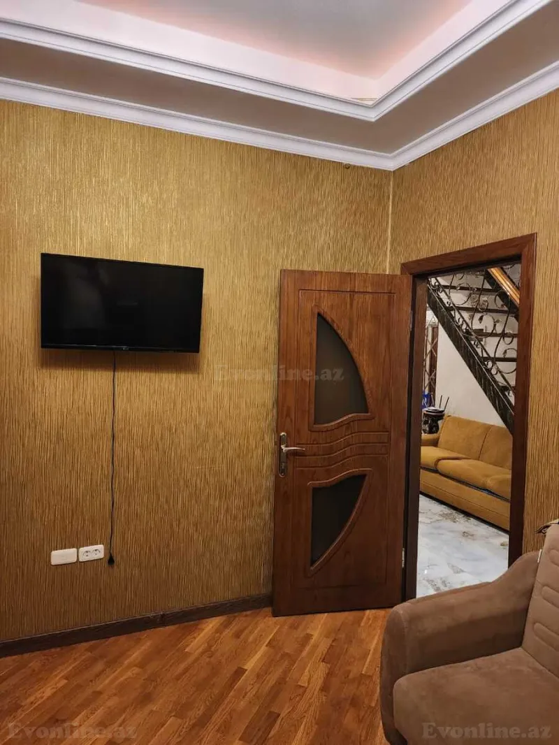 Kirayə verilir 6 otaqlı Mənzil Köhnə tikili 180 m² Nəriman Nərimanov m. - şəkil 22