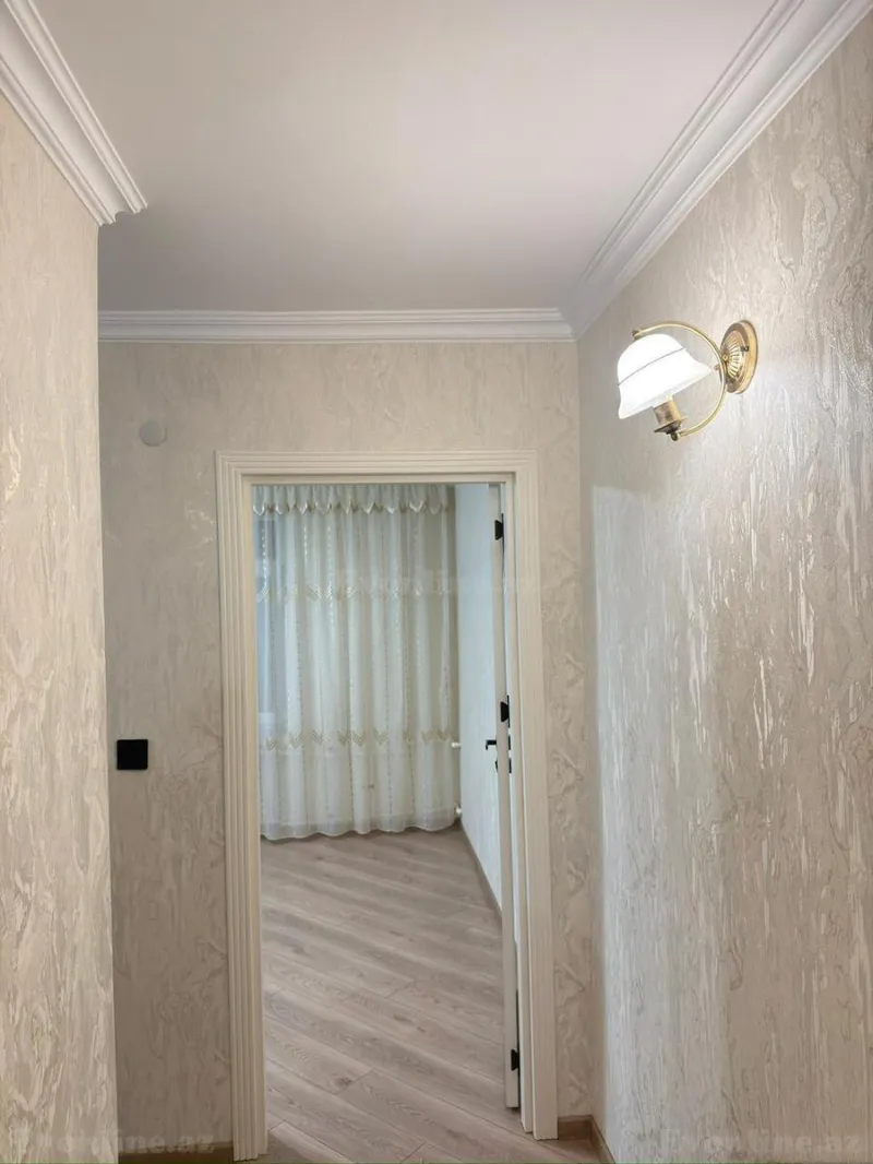 1 otaqlı Mənzil 35 m² Bakıxanov Satılır