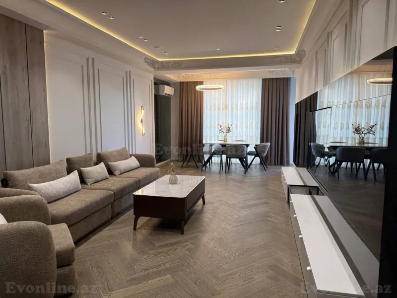 2 otaqlı Mənzil 80 m² Gənclik m. Kirayə verilir