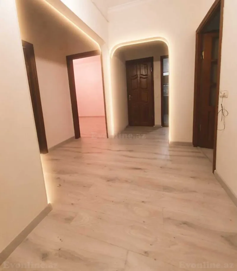 Satılır 3 otaqlı Mənzil Köhnə tikili 80 m² Yeni Günəşli - şəkil 5