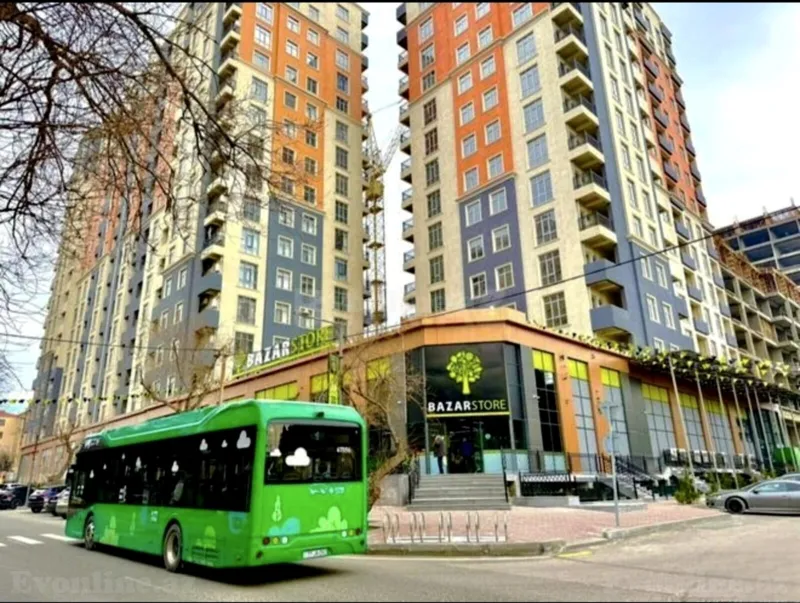 3 otaqlı Mənzil 87 m² Qara Qarayev m. Satılır