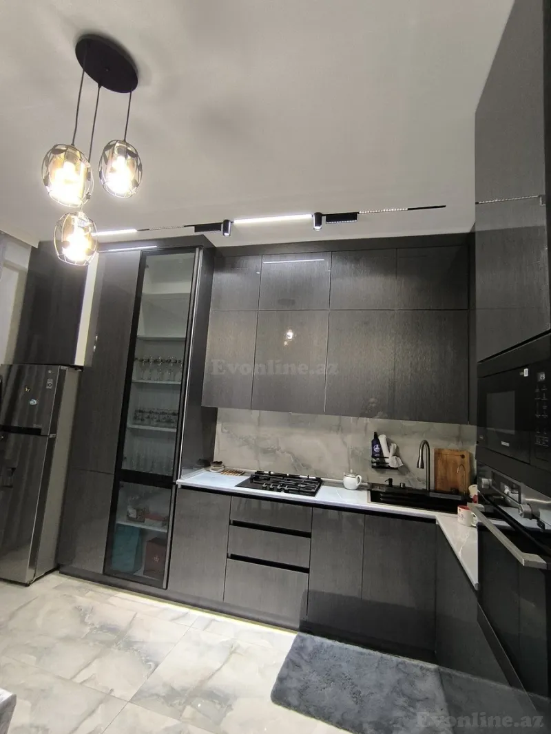 Satılır 3 otaqlı Mənzil Yeni tikili 135 m² Yeni Yasamal - şəkil 2