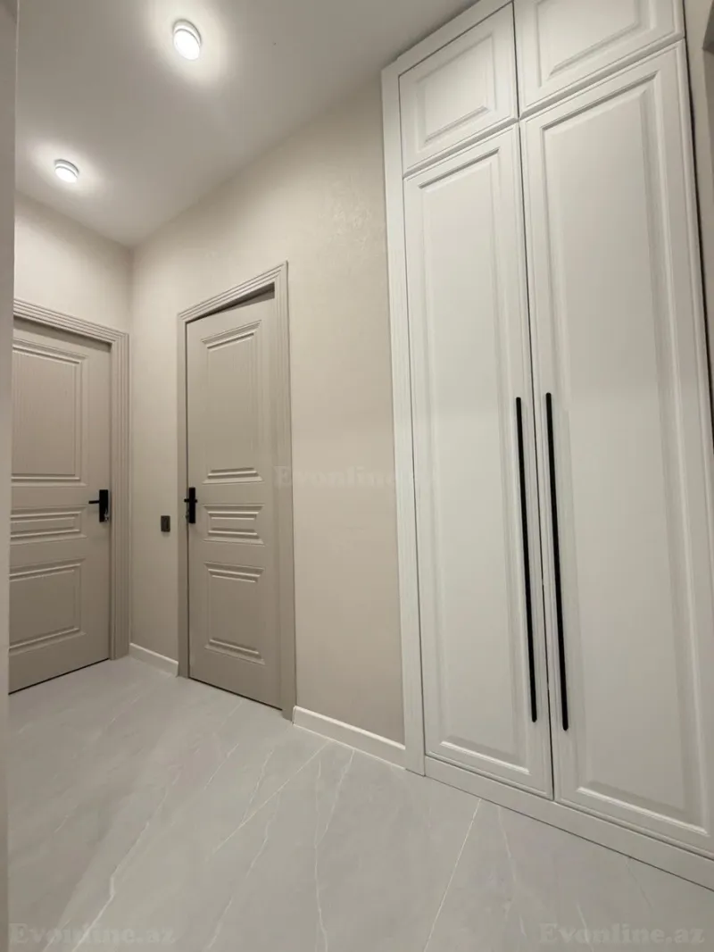 Satılır 2 otaqlı Mənzil Köhnə tikili 65 m² Xalqlar Dostluğu m. - şəkil 12