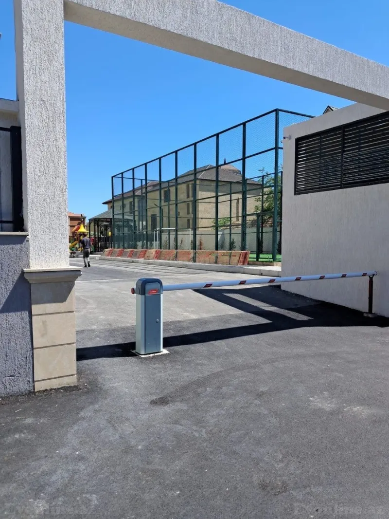 Satılır 3 otaqlı Mənzil Yeni tikili 965 m² Bakıxanov - şəkil 2