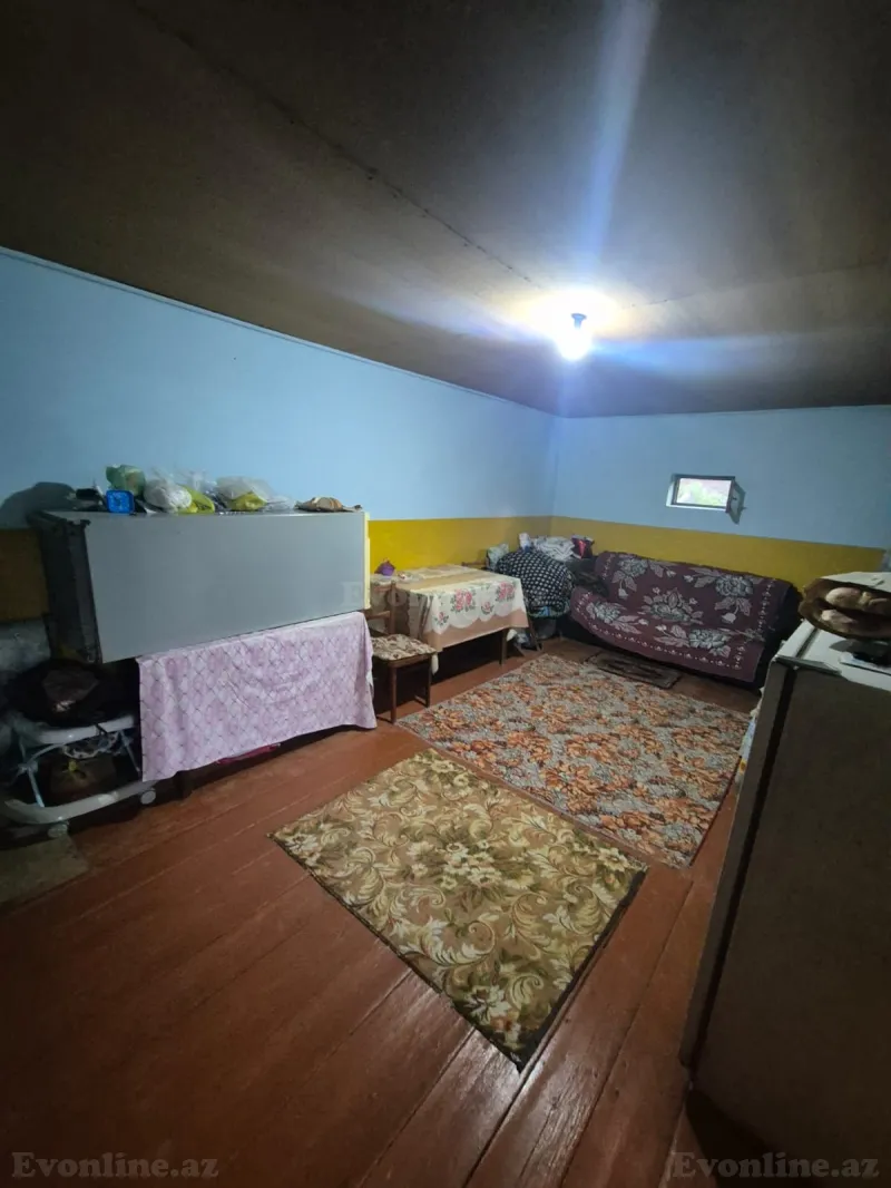 Satılır 4 otaqlı Mənzil Köhnə tikili 88 m² Əmircan - şəkil 2