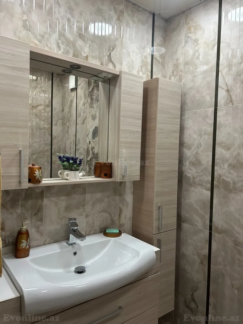 Satılır 3 otaqlı Mənzil Yeni tikili 135 m² Nəsimi r. - şəkil 9