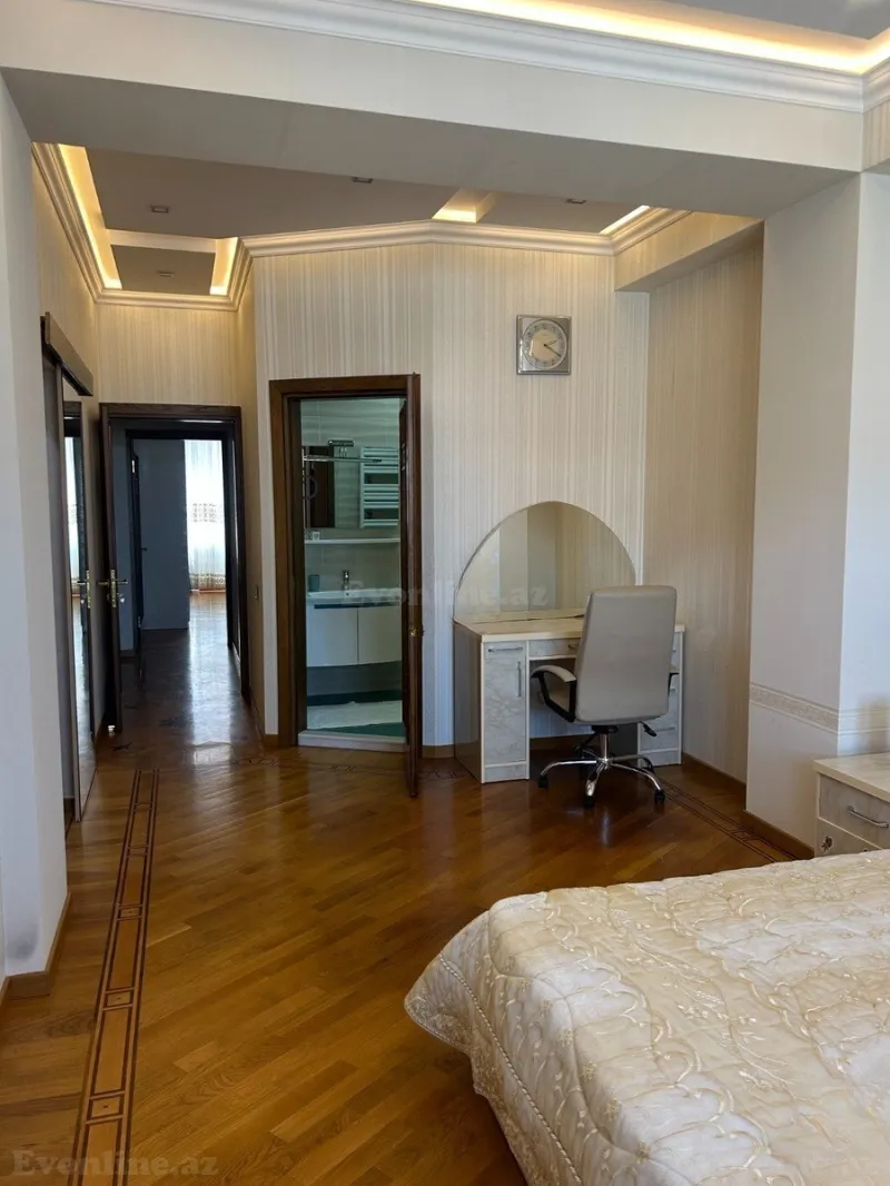 Satılır 3 otaqlı Mənzil Yeni tikili 135 m² Nəsimi r. - şəkil 10