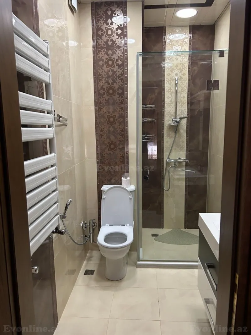 Satılır 3 otaqlı Mənzil Yeni tikili 135 m² Nəsimi r. - şəkil 26