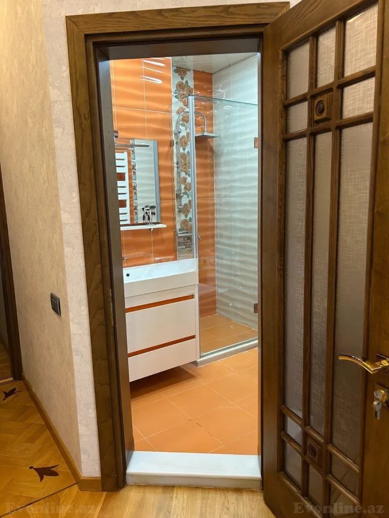 Satılır 3 otaqlı Mənzil Yeni tikili 135 m² Nəsimi r. - şəkil 28